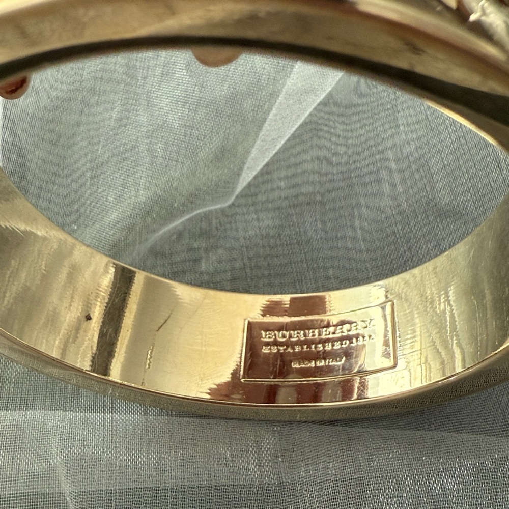 Burberry Gold Textured Bracelet - Picture 2 of 7